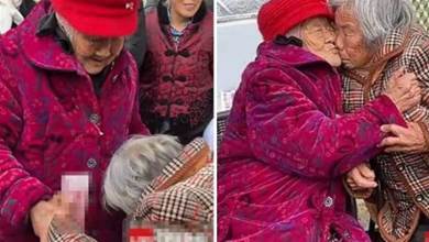 97歲老母，苦尋70多年終與女兒重聚，跨越1400公里，兩人緊緊相擁，暖哭網友：母女情割不斷