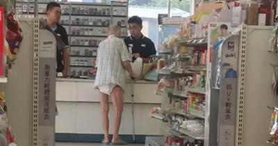 台南一失智老人走進超商，店員態度「差很大」。人品刻在眼裡，一件小事看透徹